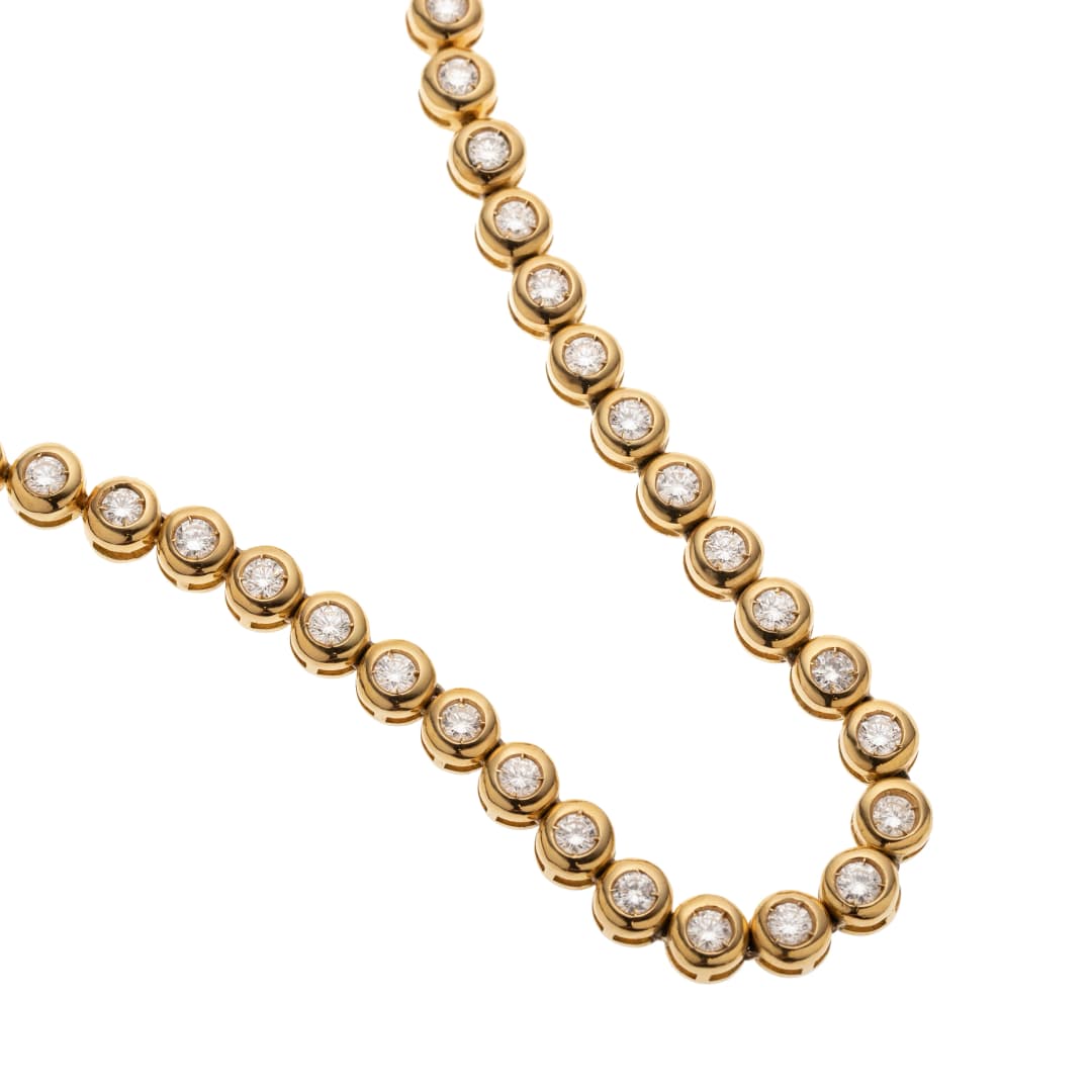 63 Brillanten insg. 8,38 ct. G/ vvs1-si2
Länge: 43,5 cm