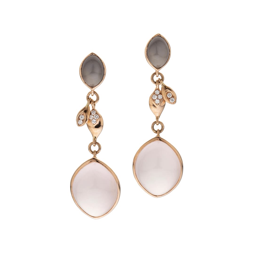 2 Mondsteine 
2 Rosenquarze
12 Diamanten