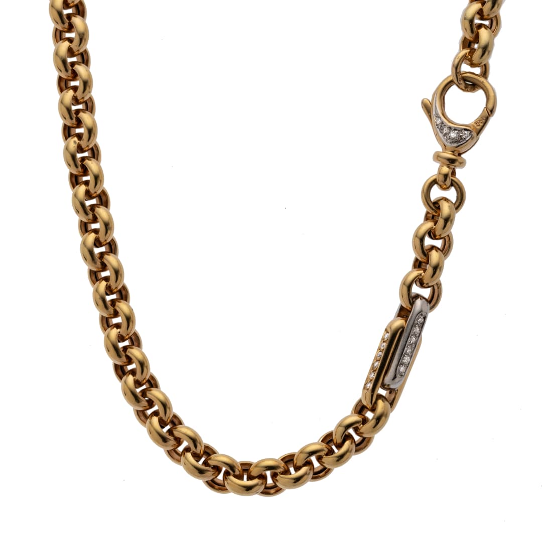 Diamanten insgesamt ca. 0,3 ct
Länge: 55 cm